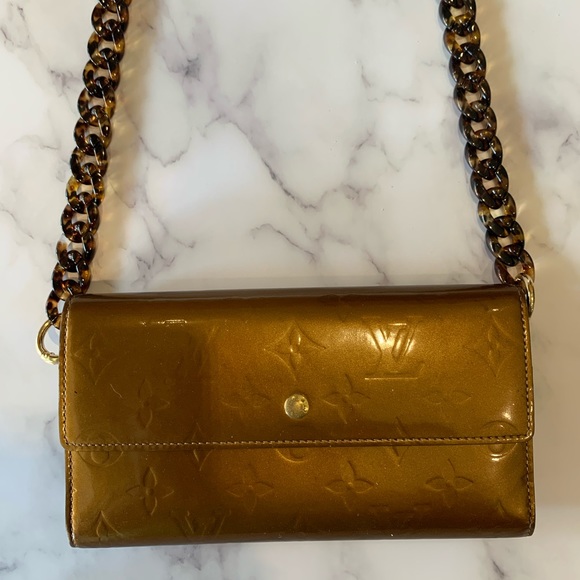 louis vuitton crossbody wallet - Picture 2 of 6